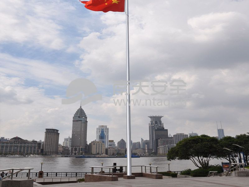 陆家嘴滨江广场铝旗杆(1)