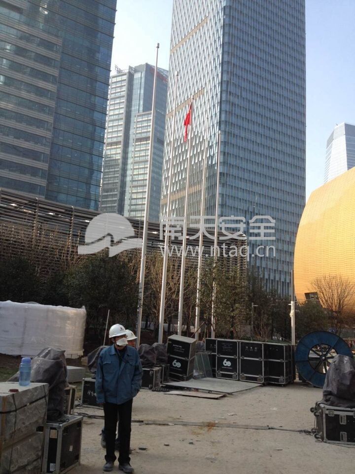 美力凯为上海中心大厦新年献礼