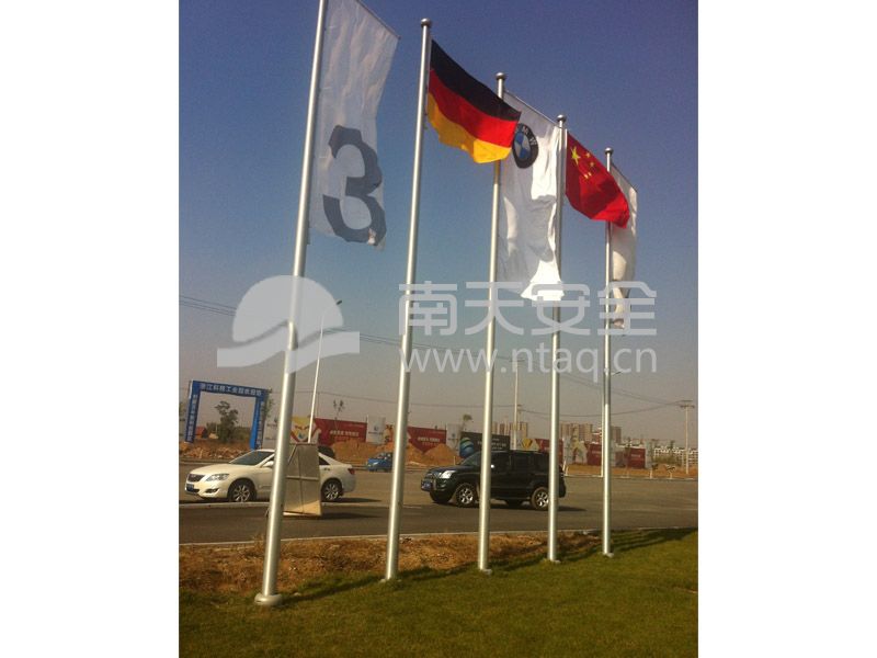 沈阳宝马工厂刀旗杆(图1)